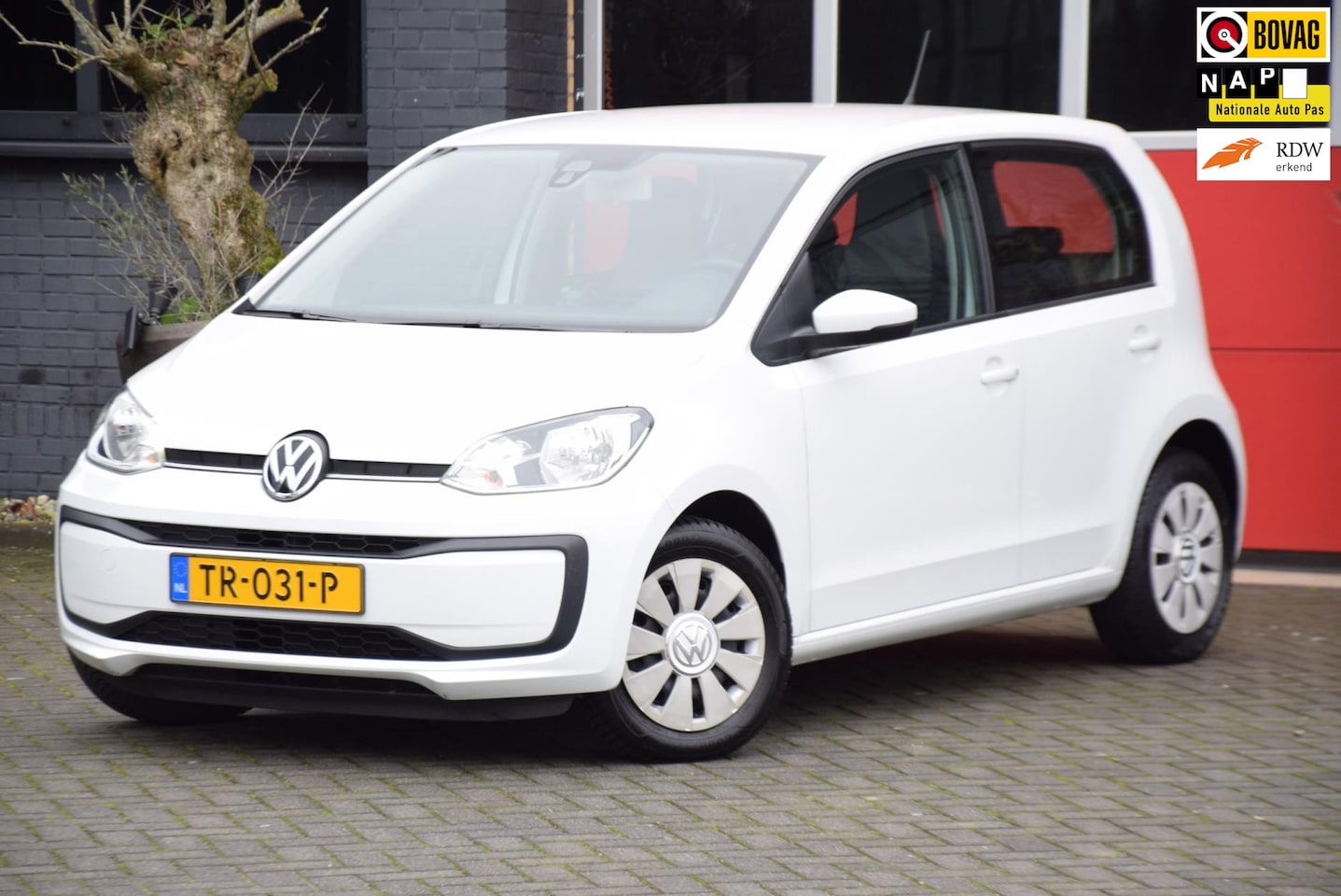 Volkswagen Up! - 1.0 BMT move up! 2018 5 Deurs Airco Navigatie - AutoWereld.nl