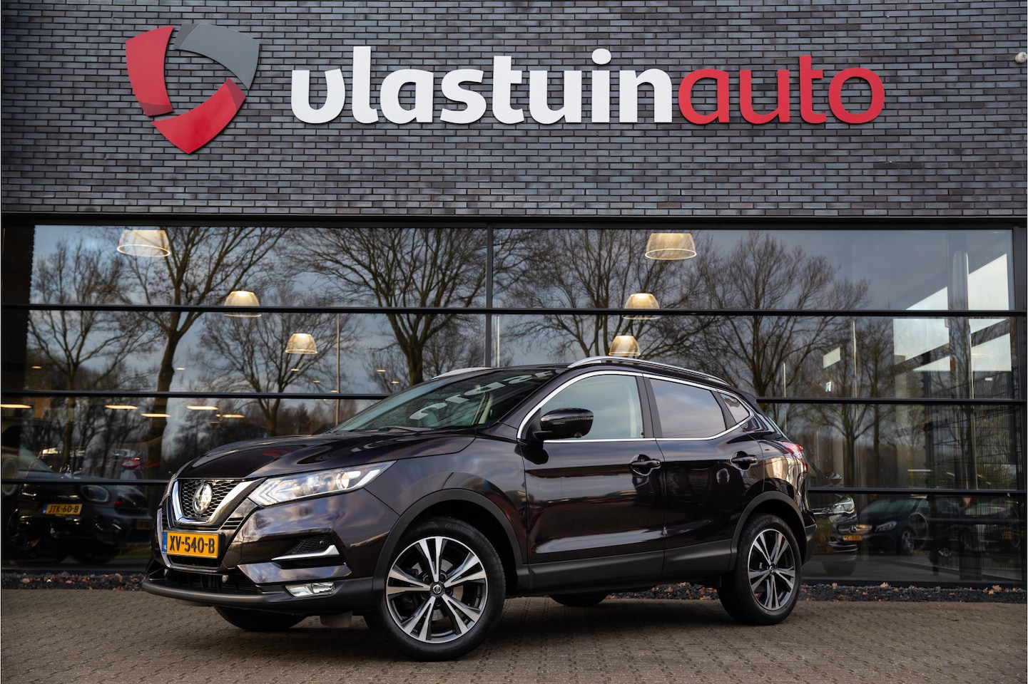 Nissan Qashqai - 1.2 N-Connecta 1.2 N-Connecta , Panoramadak, Trekhaak, - AutoWereld.nl
