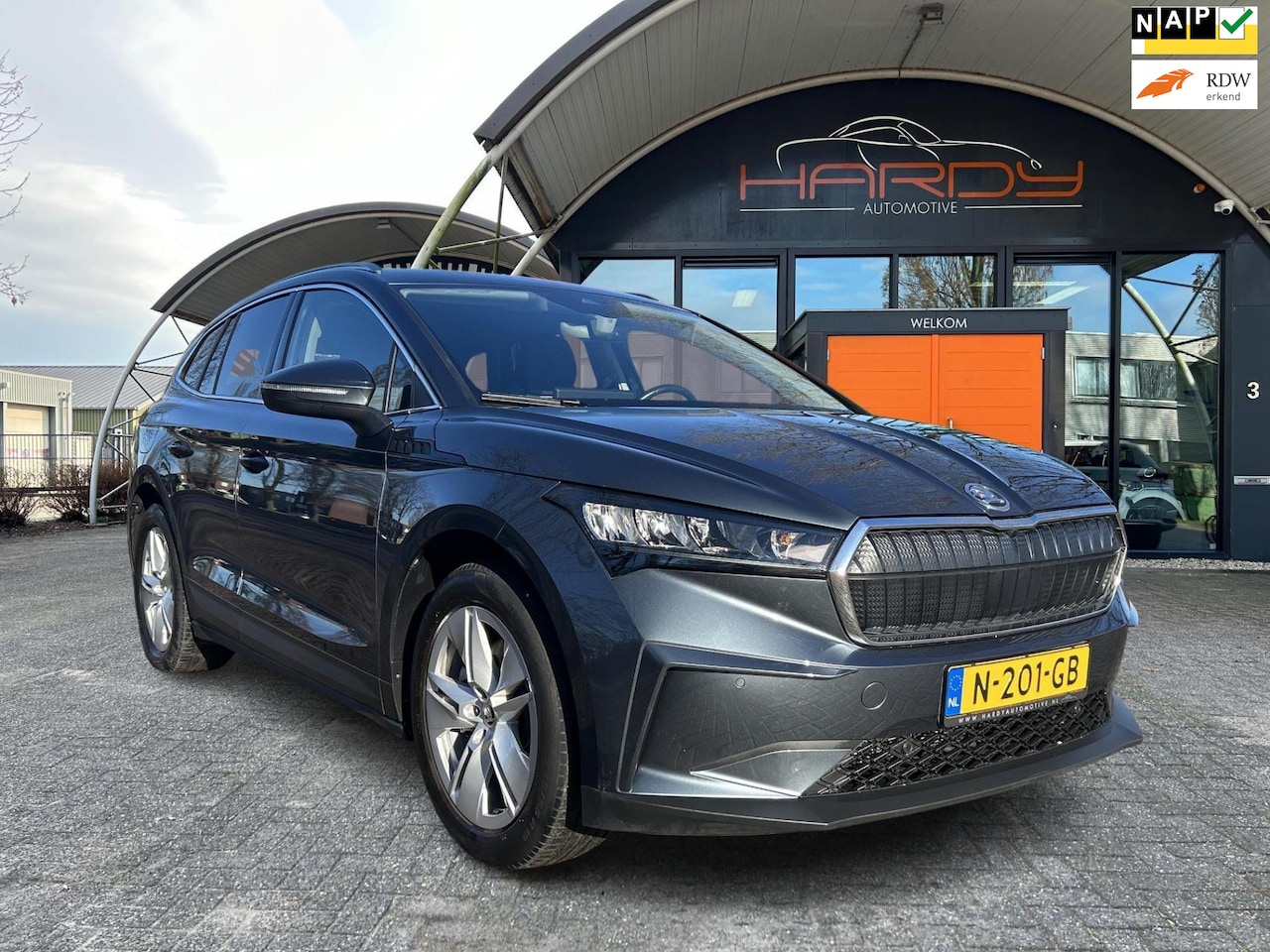 Skoda Enyaq iV - 80 SOH 93% Trekhaak warmtepomp 1e Eig NL-Auto Rijklaarprijs! - AutoWereld.nl