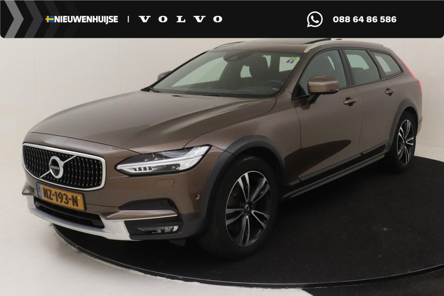 Volvo V90 Cross Country - 2.0 T6 Pro | Trekhaak | Schuif/kantel panoramadak | 360° Camera | Memory | Stoel/stuurverw - AutoWereld.nl