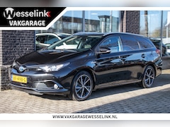 Toyota Auris Touring Sports - 1.8 Hybrid Dynamic Ultimate