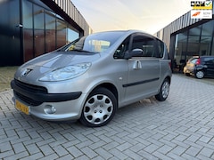 Peugeot 1007 - 1.6-16V Gentry Automaat Airco Nwe APK NL Auto NAP