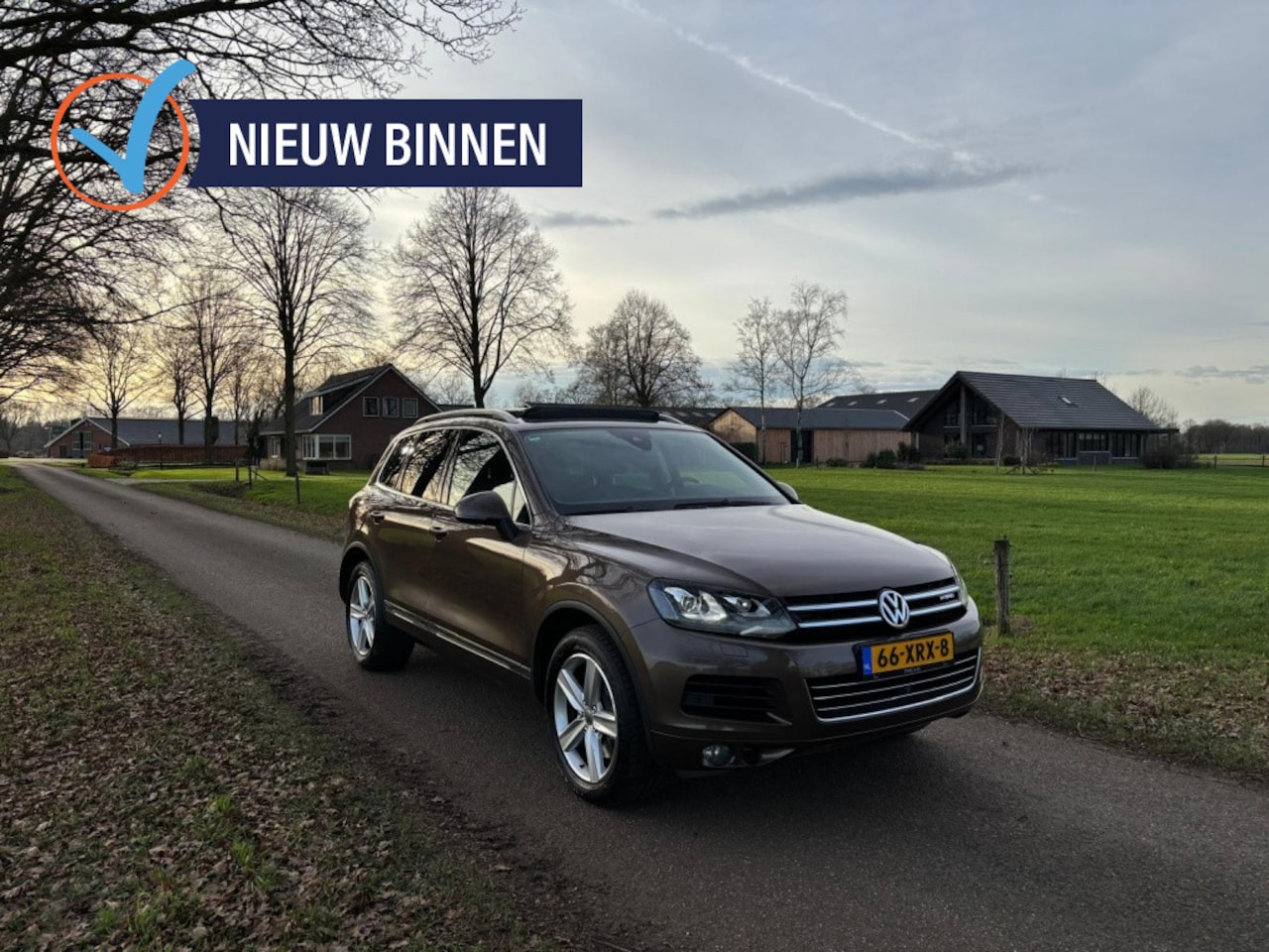 Volkswagen Touareg - 3.0 TSI Hybrid Highline | Panoramadak | Adaptieve Cruise | Elekt - AutoWereld.nl