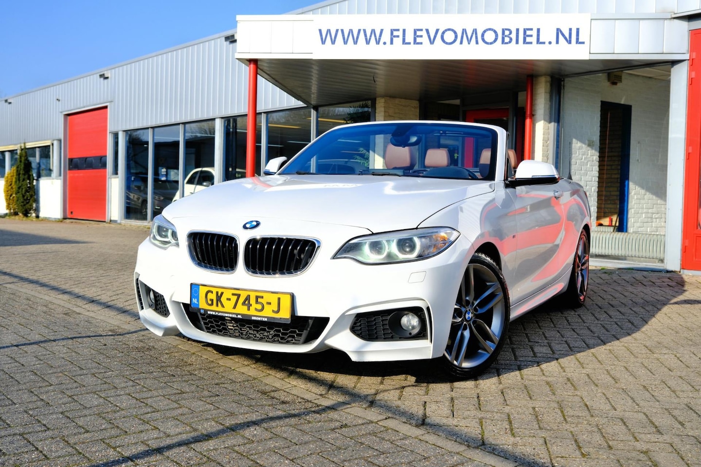 BMW 2-serie Cabrio - 220i M Sport Aut. Leder|Xenon|HarmanKardon|Cam|LMV - AutoWereld.nl