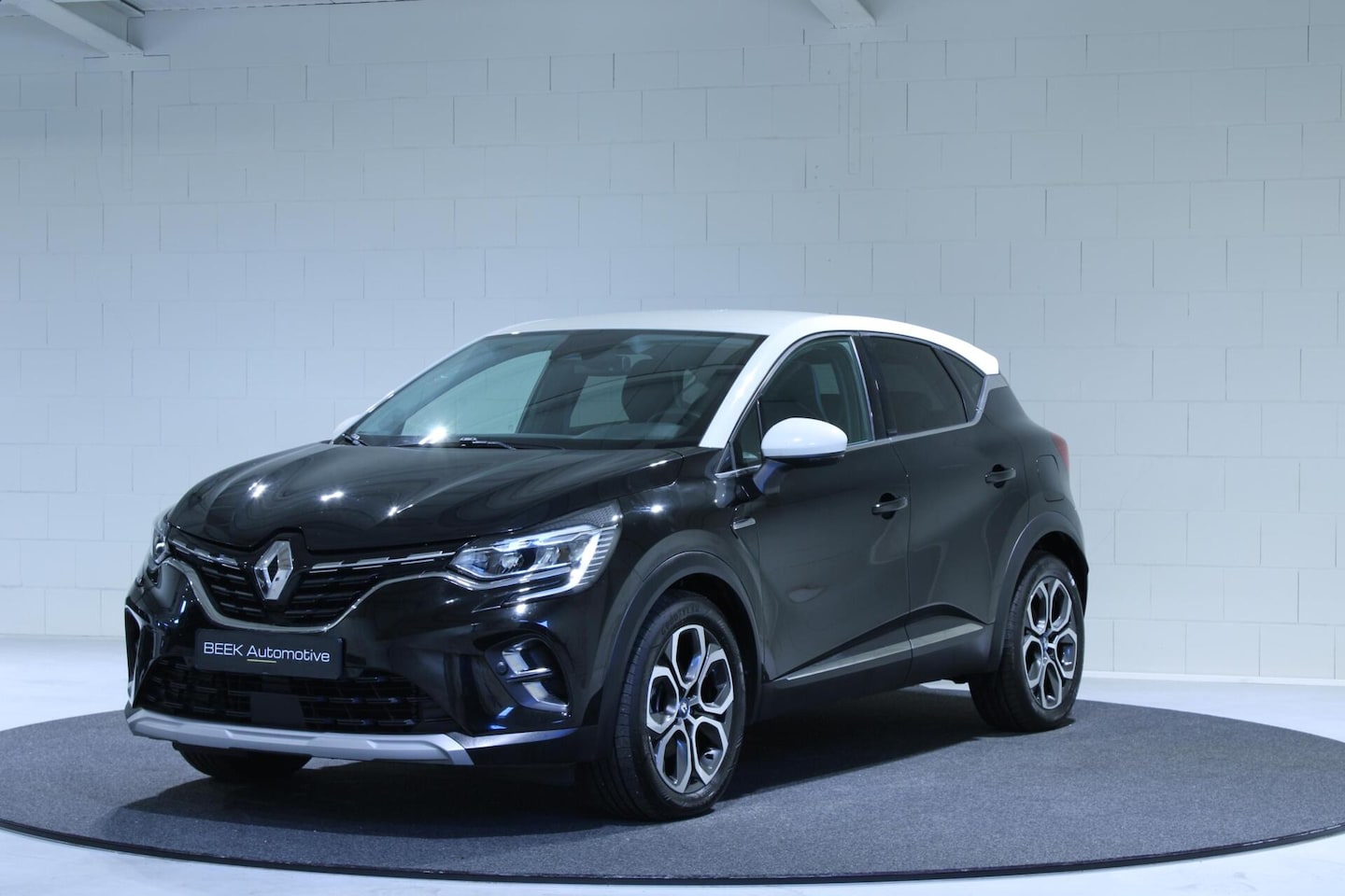 Renault Captur - 1.6 E-Tech Plug-in Hybrid 160 Intens - AutoWereld.nl
