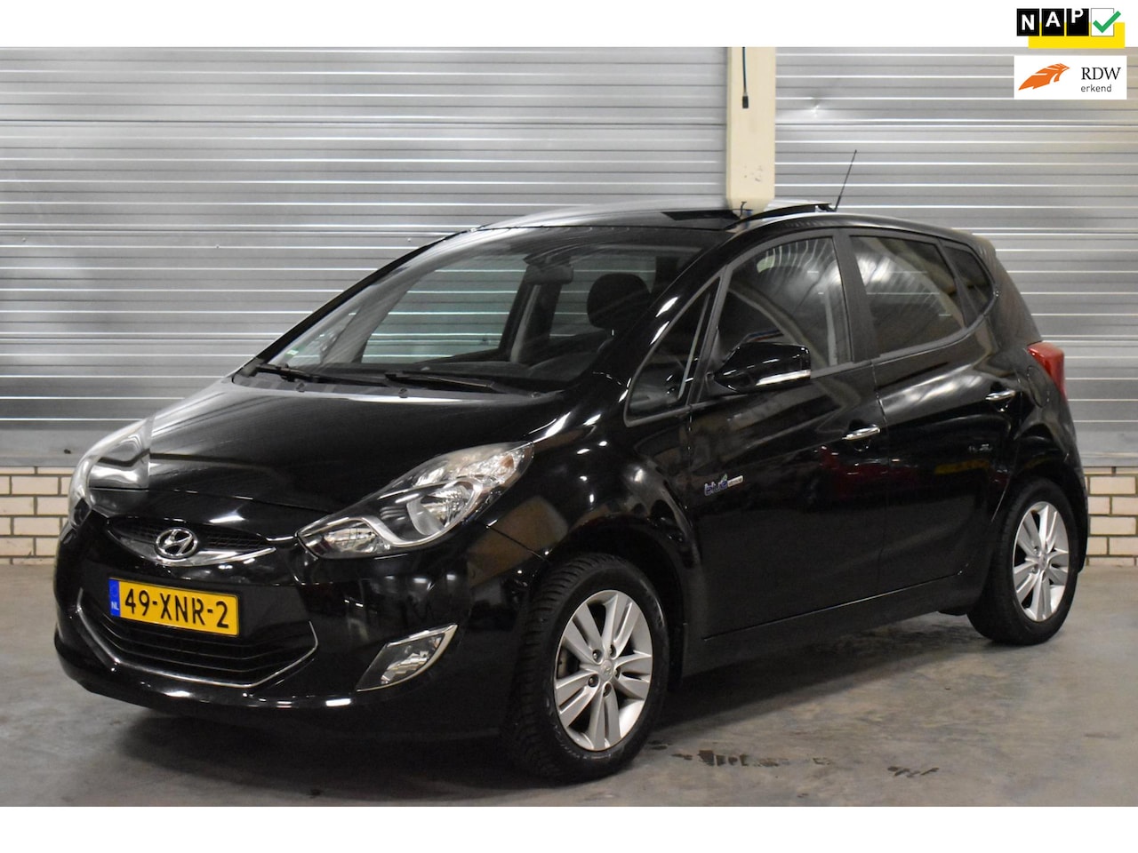 Hyundai ix20 - 1.4i i-Vision Panoramadak|Cruise Control|Climate Control|| - AutoWereld.nl