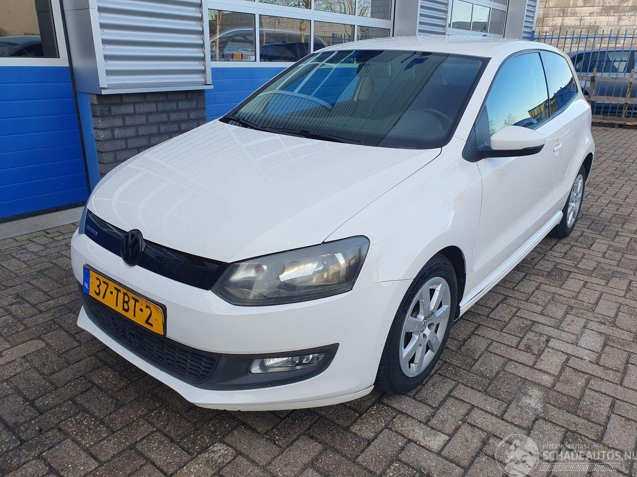 Volkswagen Polo - 1.2 TDI BlueMotion Comfortline 1.2 TDI BlueMotion Comfortline - AutoWereld.nl