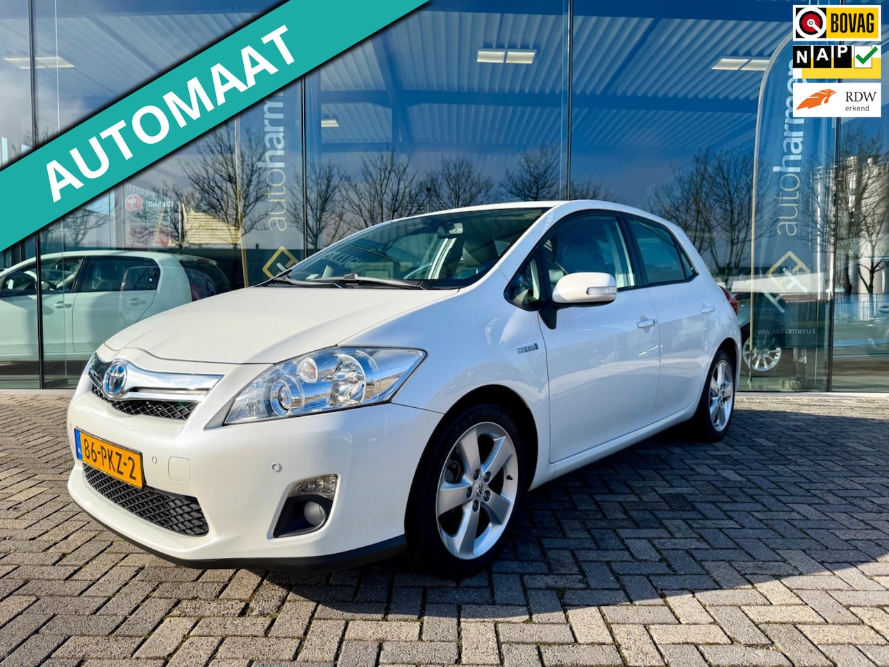 Toyota Auris - 1.8 Full Hybrid Executive 1.8 Full Hybrid Executive, NAP, Camera, Navi, KeyLess - AutoWereld.nl