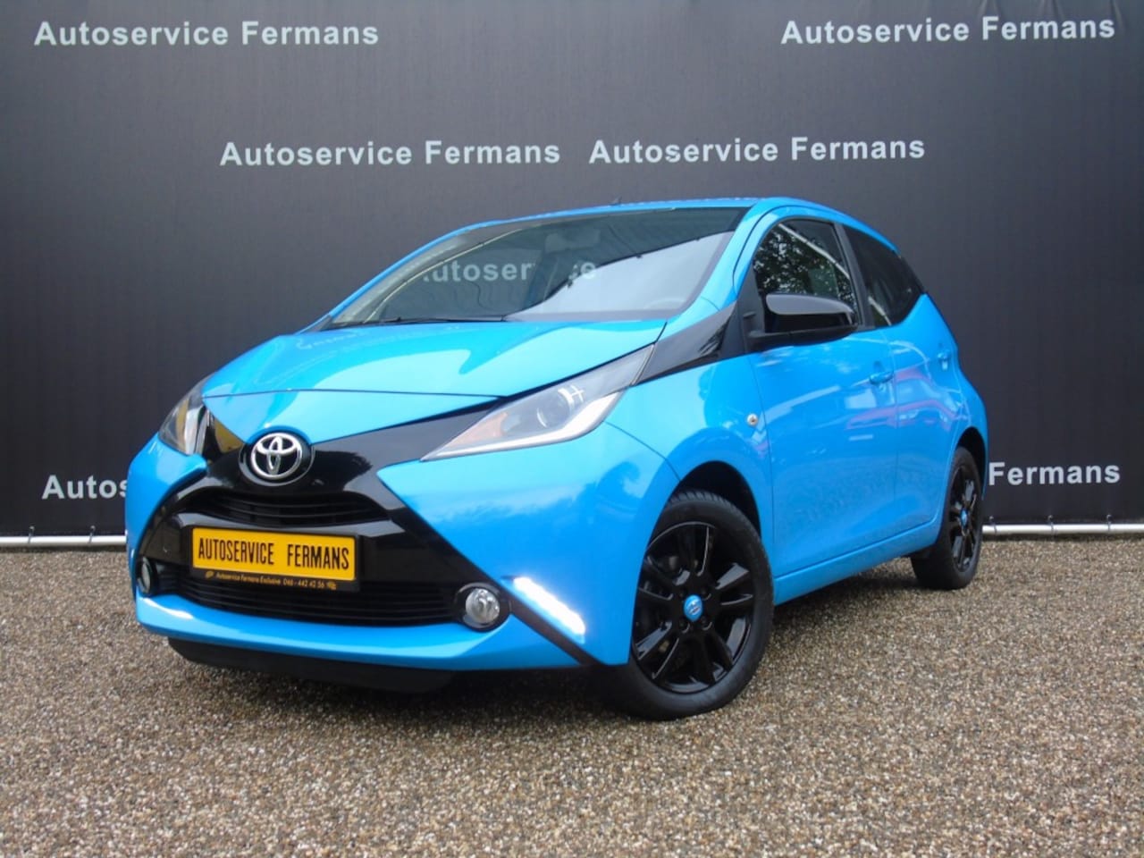 Toyota Aygo - 1.0 Edition limited - 2015 - 159DKM - Camera - Airco - 5drs - AutoWereld.nl