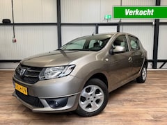 Dacia Sandero - 0.9 TCe Lauréate / AIRCO / CRUISE / PDC / LM-VELGEN /