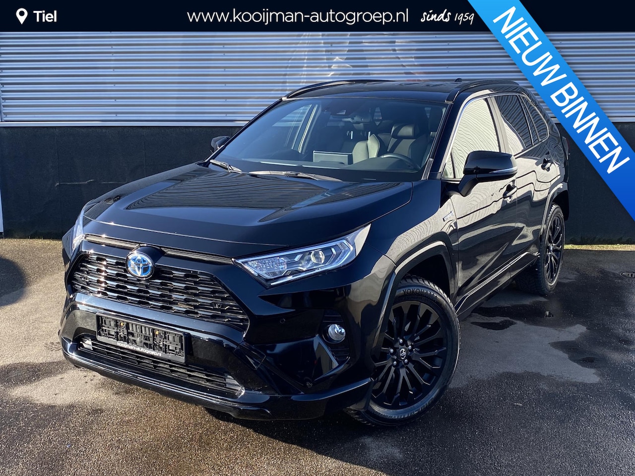 Toyota RAV4 - 2.5 Hybrid AWD Black Edition Navigatie, JBL, Stoelverwarming, Parkeersensoren, Elek. bestu - AutoWereld.nl