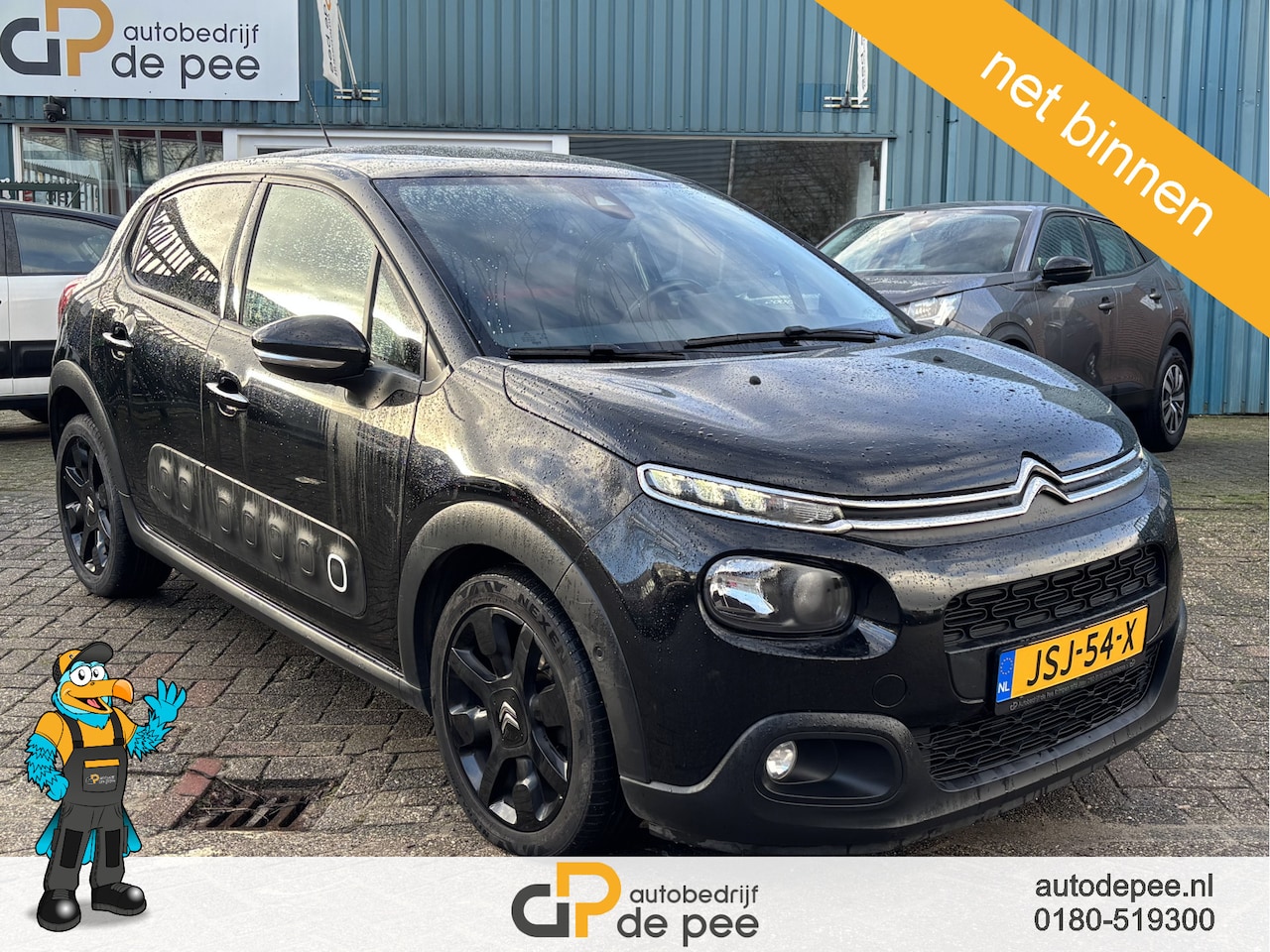 Citroën C3 - 1.2 PureTech S&S Shine GARANTIE/AUTOMAAT/CARPLAY/CLIMA/CAMERA/PARKEERSENS./CRUISE/NAVI rij - AutoWereld.nl