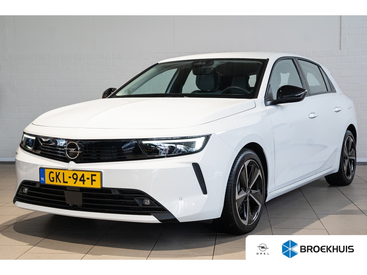 Opel Astra - 1.6 Turbo Plug-In Hybrid 180PK | Adaptive Cruise C. | Groot Navi | Parkeersensoren | Apple - AutoWereld.nl