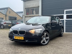 BMW 1-serie - 114i Business+ | Navi + Airco