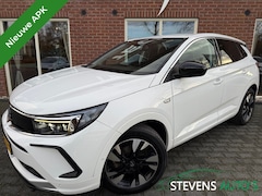 Opel Grandland - 1.2 Turbo Bns Eleg 131PK TREKHAAK / STOEL&STUUR VERW. / CAMERA /