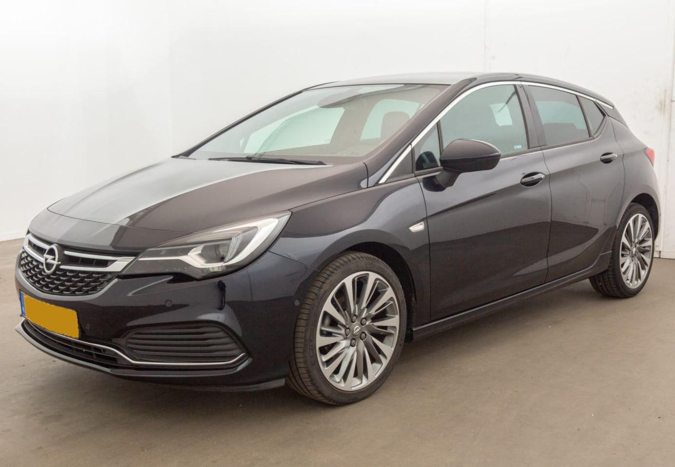 Opel Astra - Astra 1.4 Clima Navi Camera 53.471 km Innovation - AutoWereld.nl