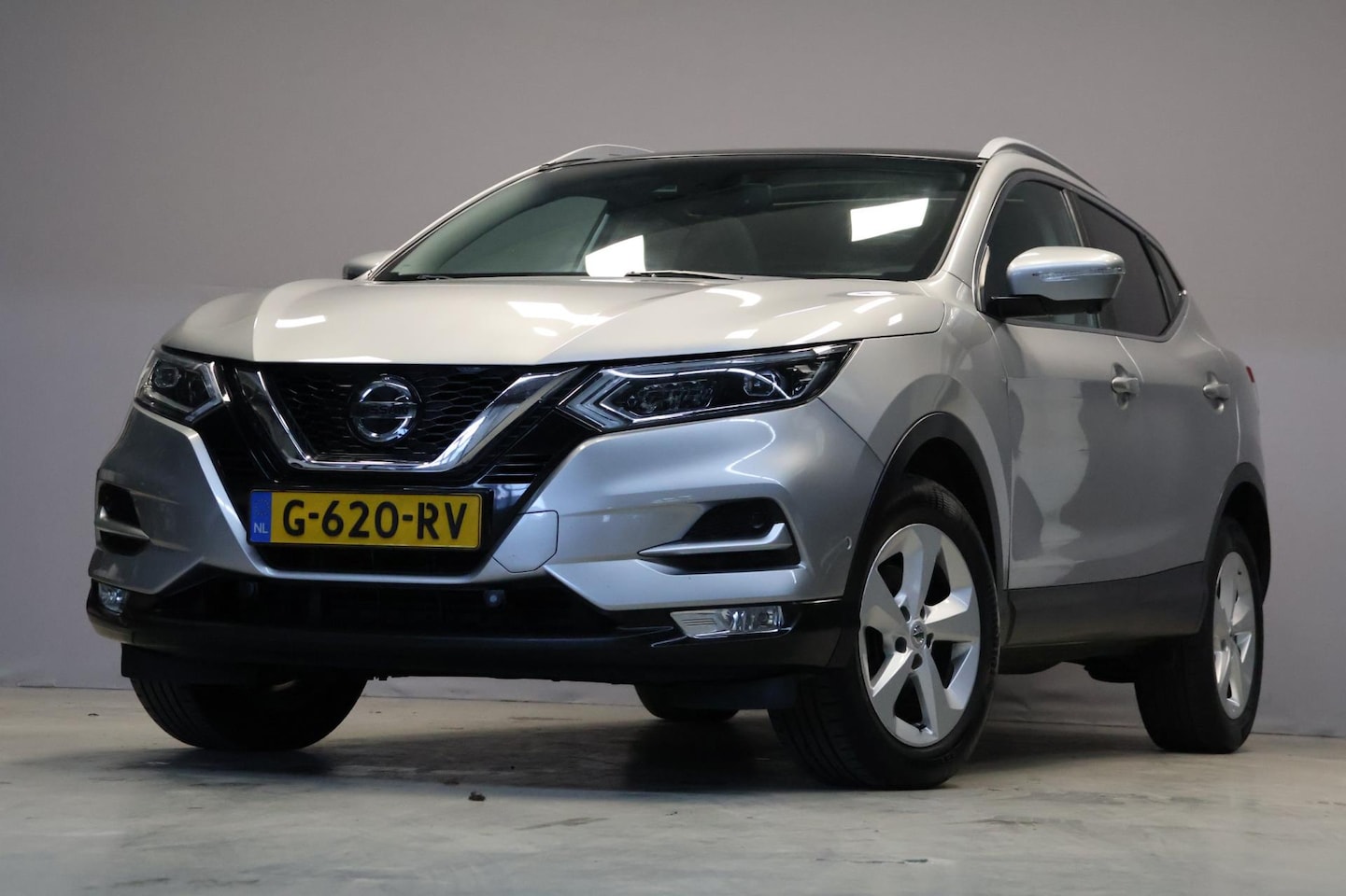 Nissan Qashqai - 1.3 DIG-T Business Edition|Pano|Bose|Carplay - AutoWereld.nl