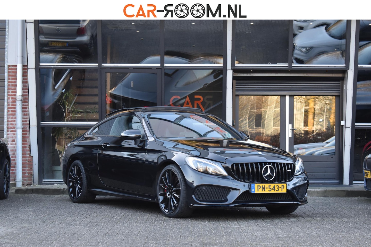 Mercedes-Benz C-klasse Coupé - 250 AMG Pano Sfeerverlichting Carplay Camera Burmester - AutoWereld.nl