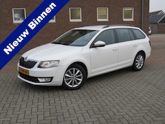 Skoda Octavia Combi - 2.0 TDI 150Pk DSG Ambition Businessline * Handbediening * Clima * Navi * Automaat * Cruise