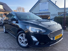 Ford Focus Wagon - 1.0 NAVI/CRUISE/CARPLAY/LANE/PDC/BTW