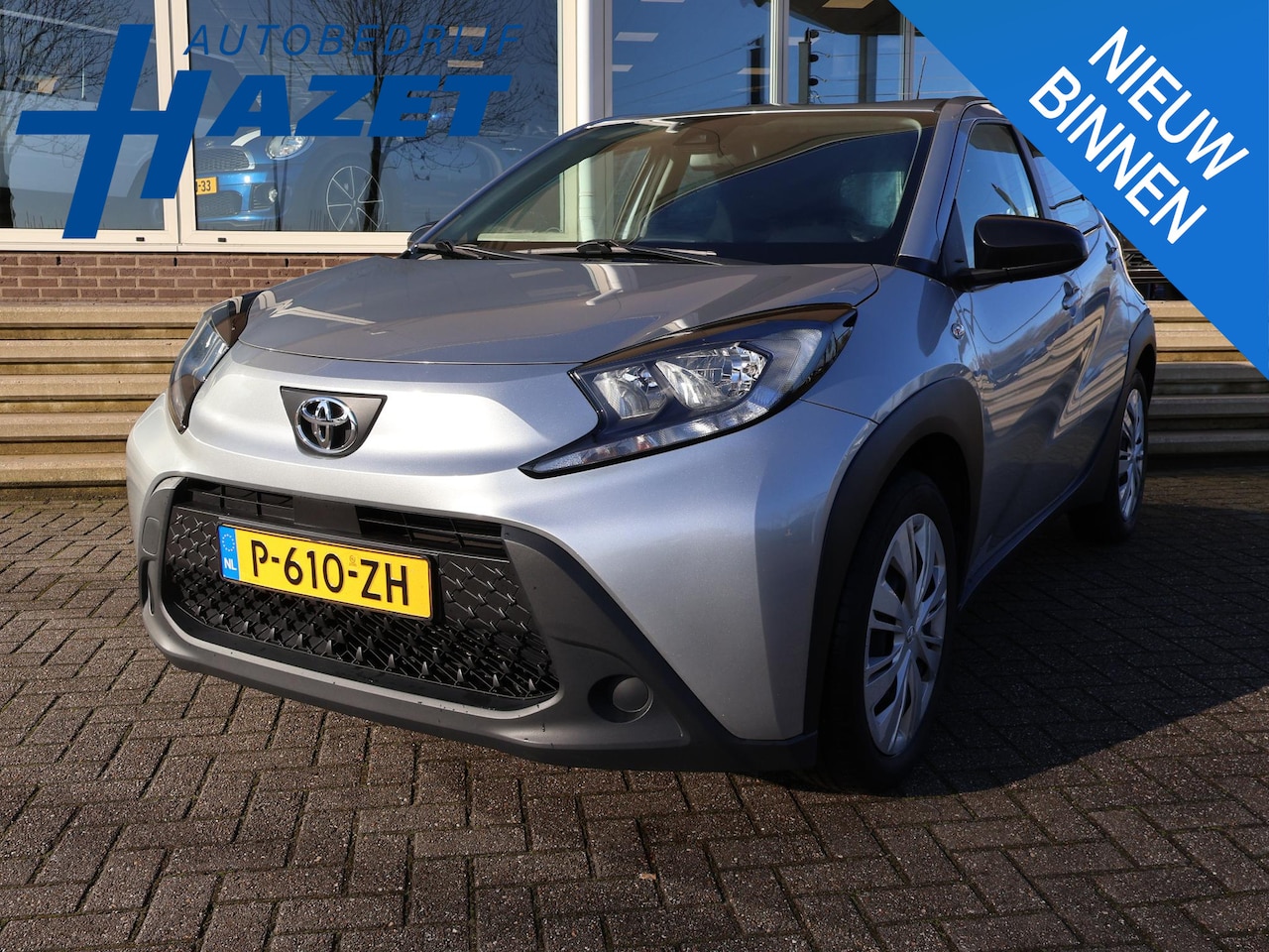 Toyota Aygo X - 1.0 VVT-i MT PLAY + ADAPTIVE CRUISE | CAMERA | APPLE CARPLAY | ANDROID AUTO | DAB - AutoWereld.nl