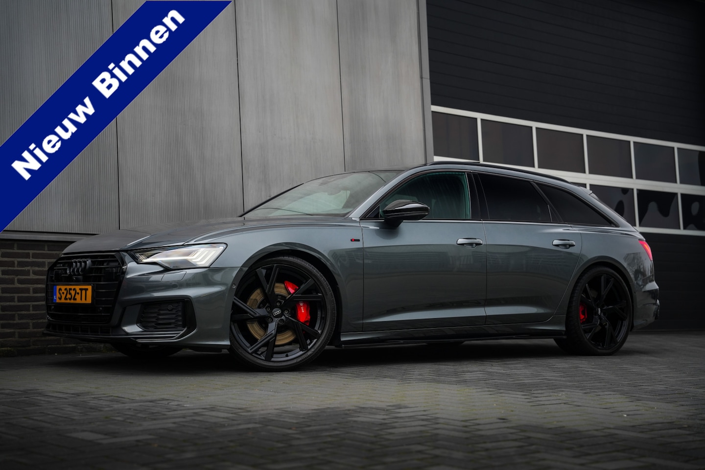 Audi A6 Avant - 55 TFSI 340pk V6 Quattro Sport S line Edition / Pano-Dak/ HD-Matrix/ Sport-Uitlaat/ Sport- - AutoWereld.nl