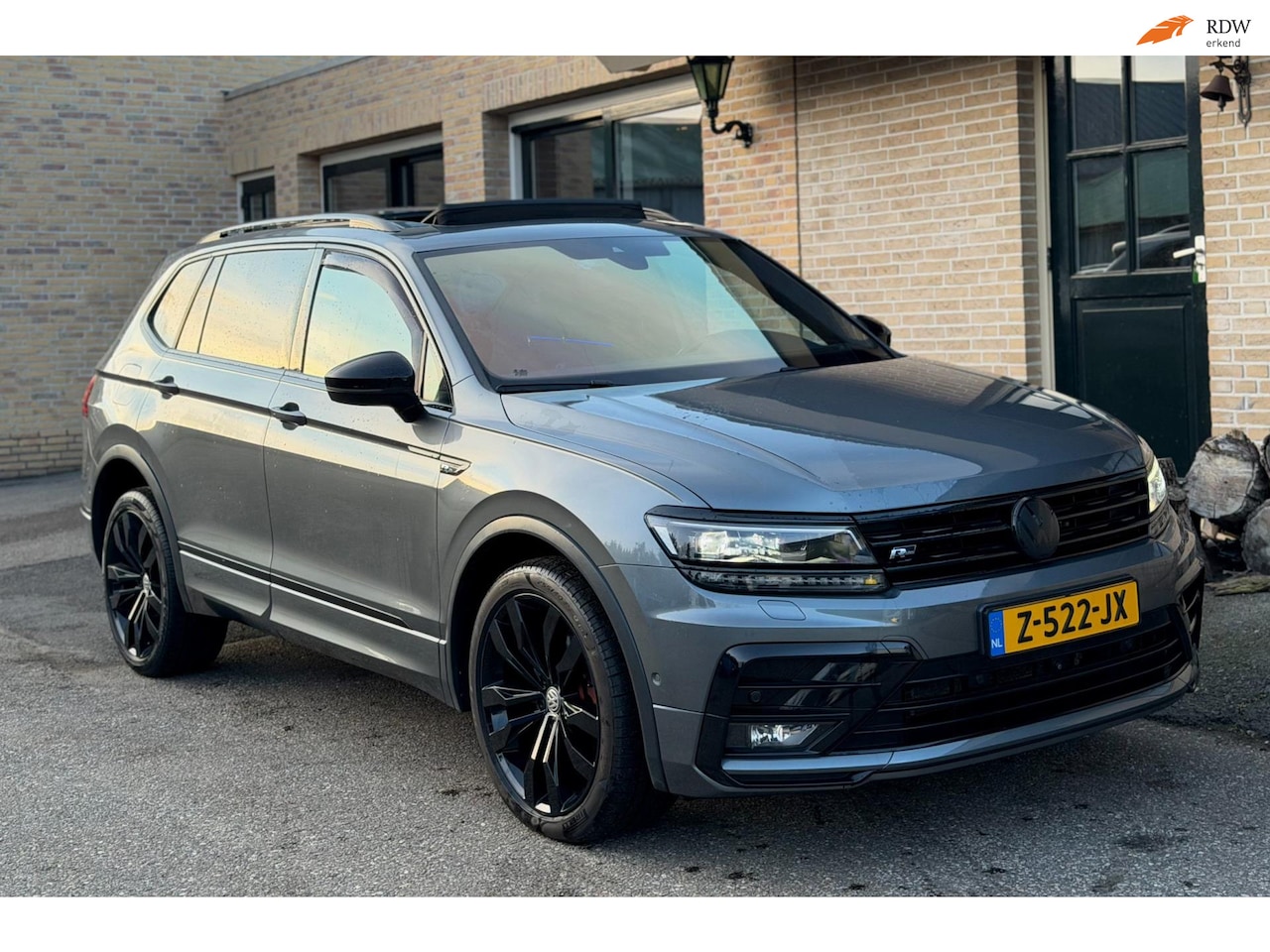 Volkswagen Tiguan Allspace - 1.5 TSI Highline Business R 7p. 1.5 TSI Highline Business R 7p. - AutoWereld.nl