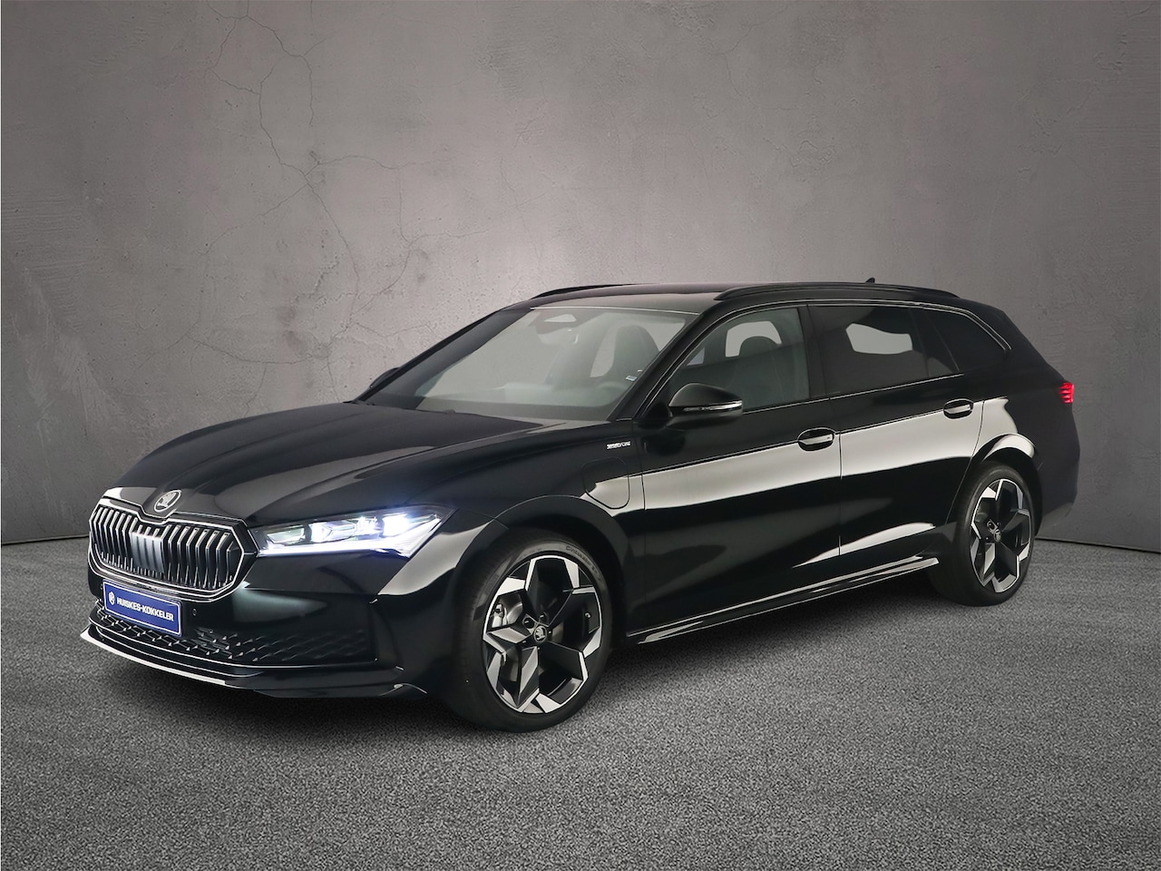 Skoda Superb Combi - 1.5 TSI iV 204pk Sportline Business €2.000,- inruilpremie beschikbaar - AutoWereld.nl