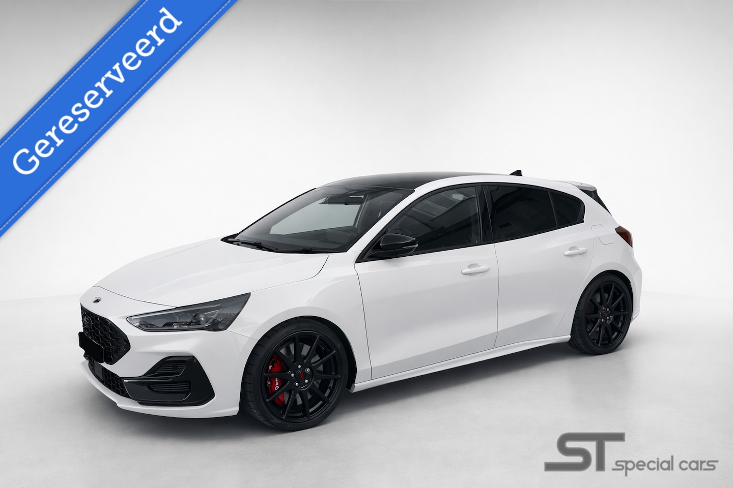 Ford Focus - 2.3 EcoBoost ST-X|Track Pack|Brembo|KW - AutoWereld.nl