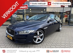 Jaguar XE - 2.0 D Portfolio *Schuif-/Kanteldak & Trekhaak