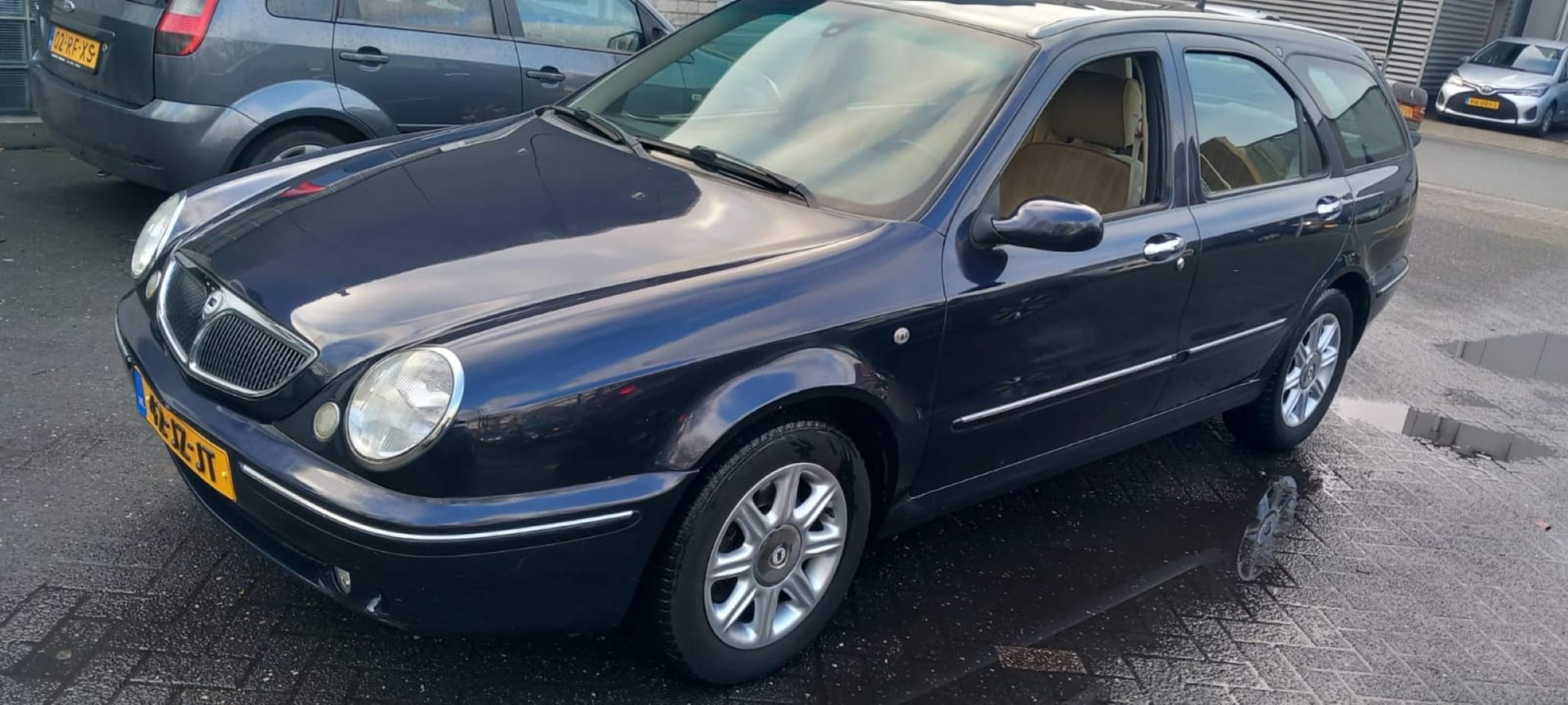 Lancia Lybra SW - 1.8-16V LX - AutoWereld.nl