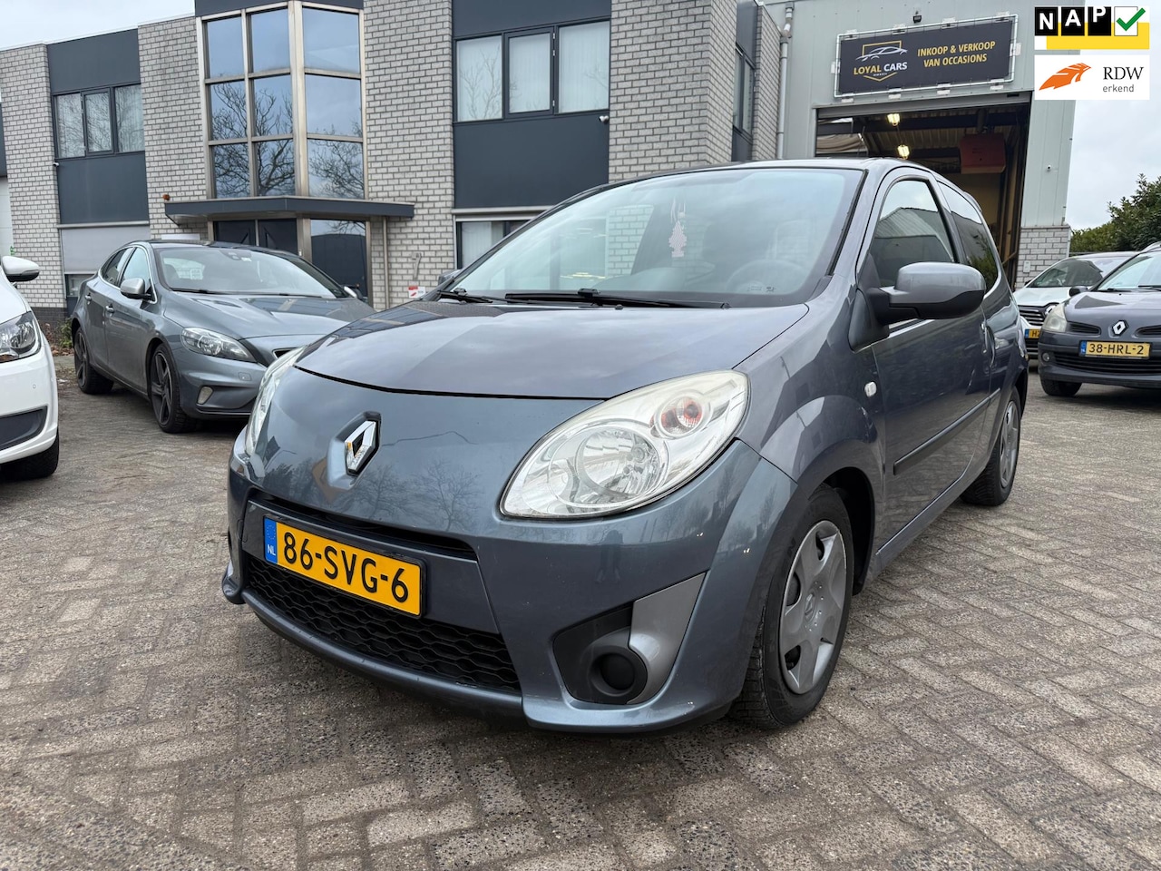 Renault Twingo - 1.2-16V Collection Airco Stuurbekrachtiging Radio - AutoWereld.nl