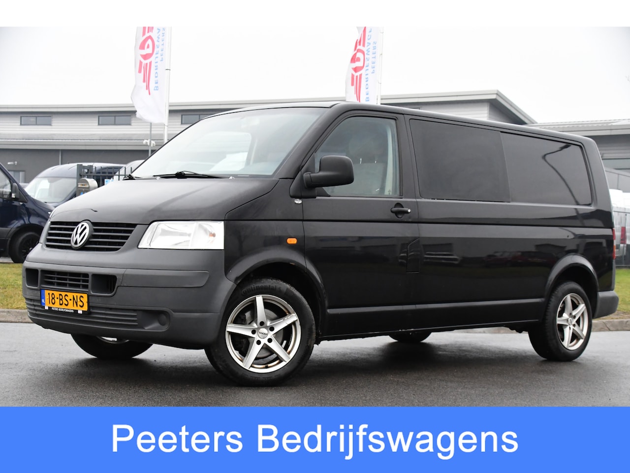 Volkswagen Transporter - 2.5 TDI 340 Trendline DC Radio, Trekhaak, 130pk, LM Velg, Dubbel Cabine, Direct beschikbaa - AutoWereld.nl