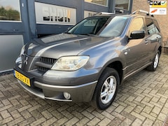 Mitsubishi Outlander Sport - 2.0 Invite+