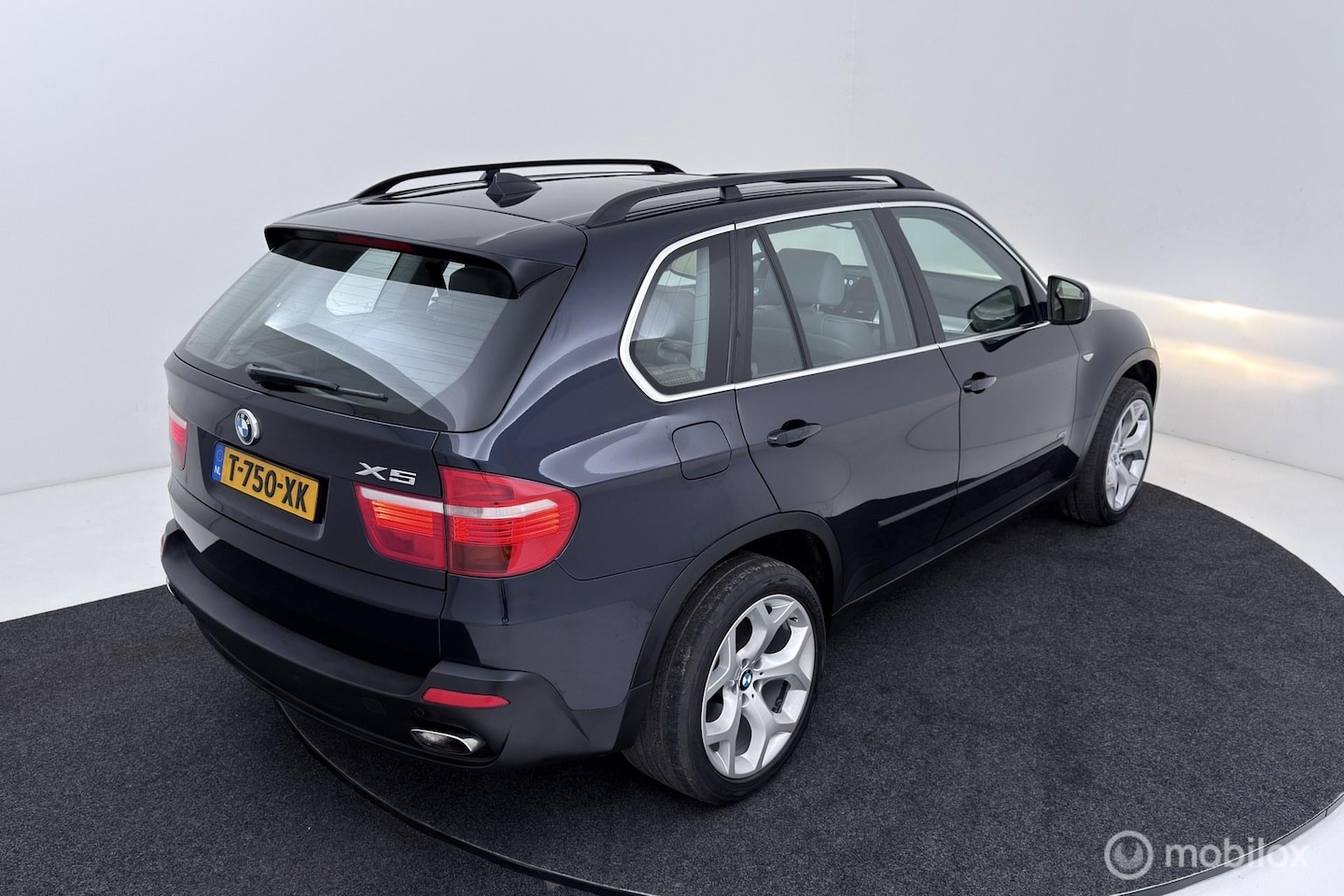 BMW X5 - xDrive48i High Executive Youngtimer/Lage km stand - AutoWereld.nl