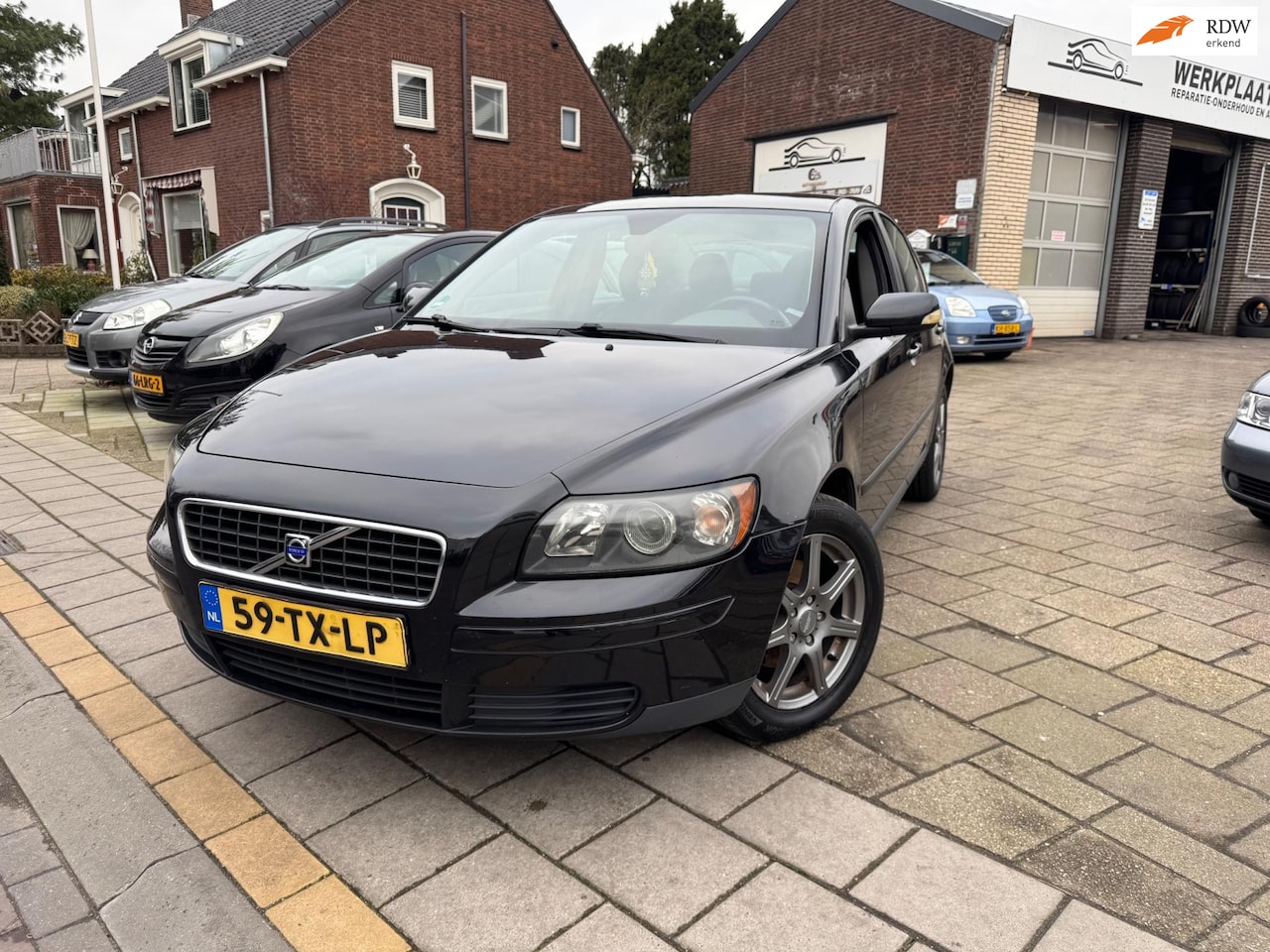 Volvo S40 - 1.8 NIEUWE APK / AIRCO/ CRUISE CONTROLE - AutoWereld.nl
