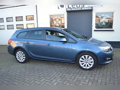 Opel Astra Sports Tourer - 1.4 Turbo Sport + De Duurdere Uitvoering