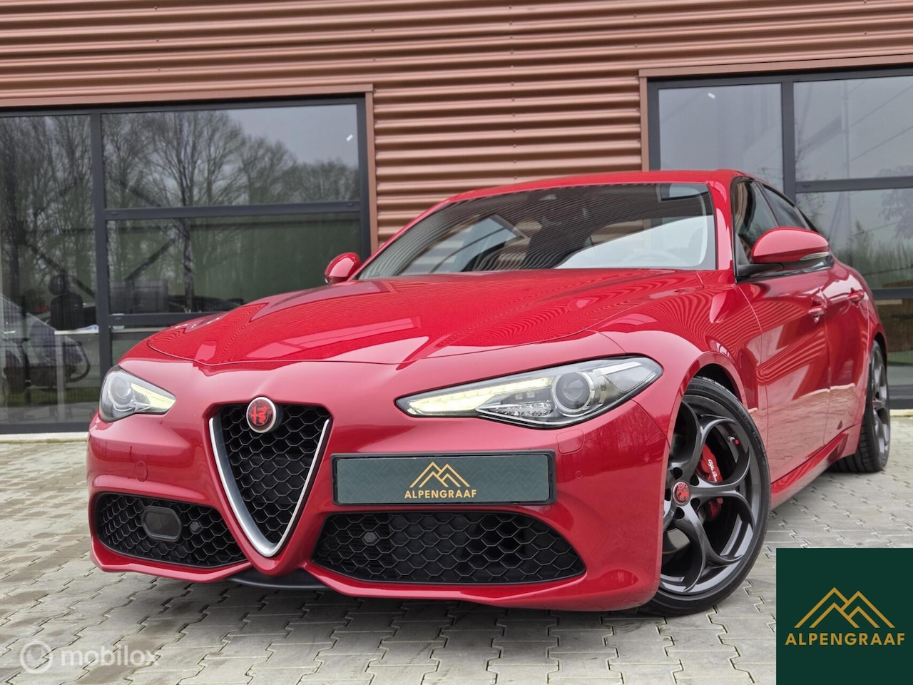 Alfa Romeo Giulia - 2.0T Super 1e eigenaar Kleppensysteem|Bi Xenon| Camera|Cruise Controle|Navigatie| Unieke K - AutoWereld.nl