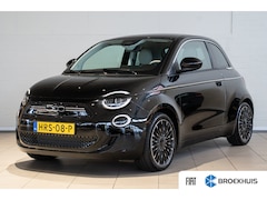 Fiat 500e - 3+1 La Prima 42 kWh | Stoelverwarming | Climate Controle | Navigatie | Camera | Apple Carp