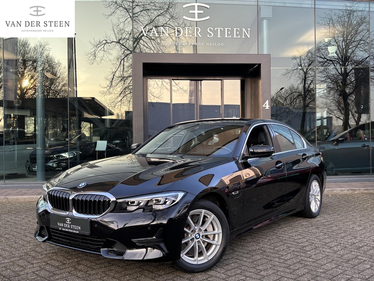 BMW 3-serie - 330e eDrive Edition Sportstoelen | Dealer Onderhouden - AutoWereld.nl