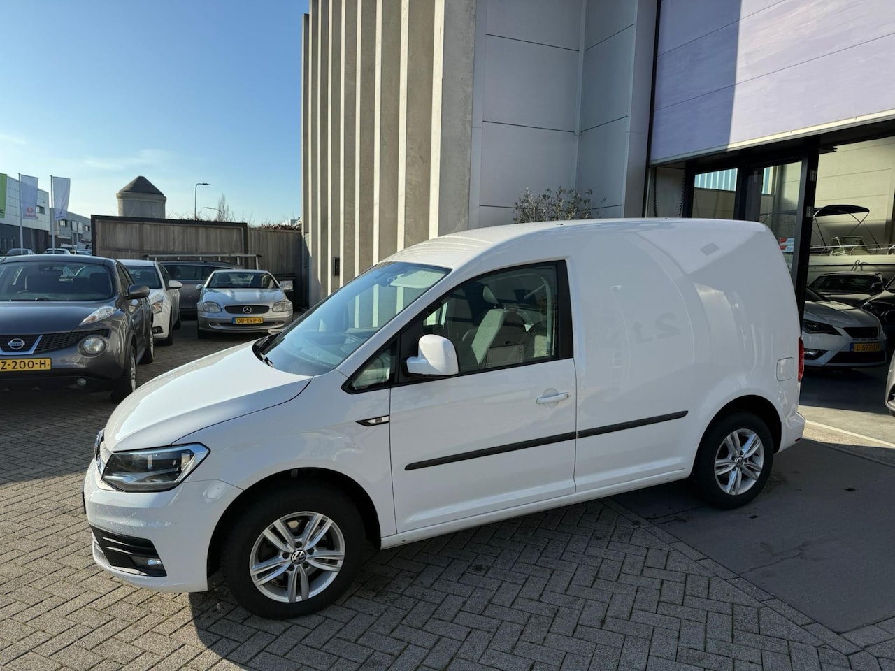 Volkswagen Caddy - 2.0 TDI ZEER NETTE STAAT! MARGE! EURO 6! INRUIL MOGELIJK! - AutoWereld.nl