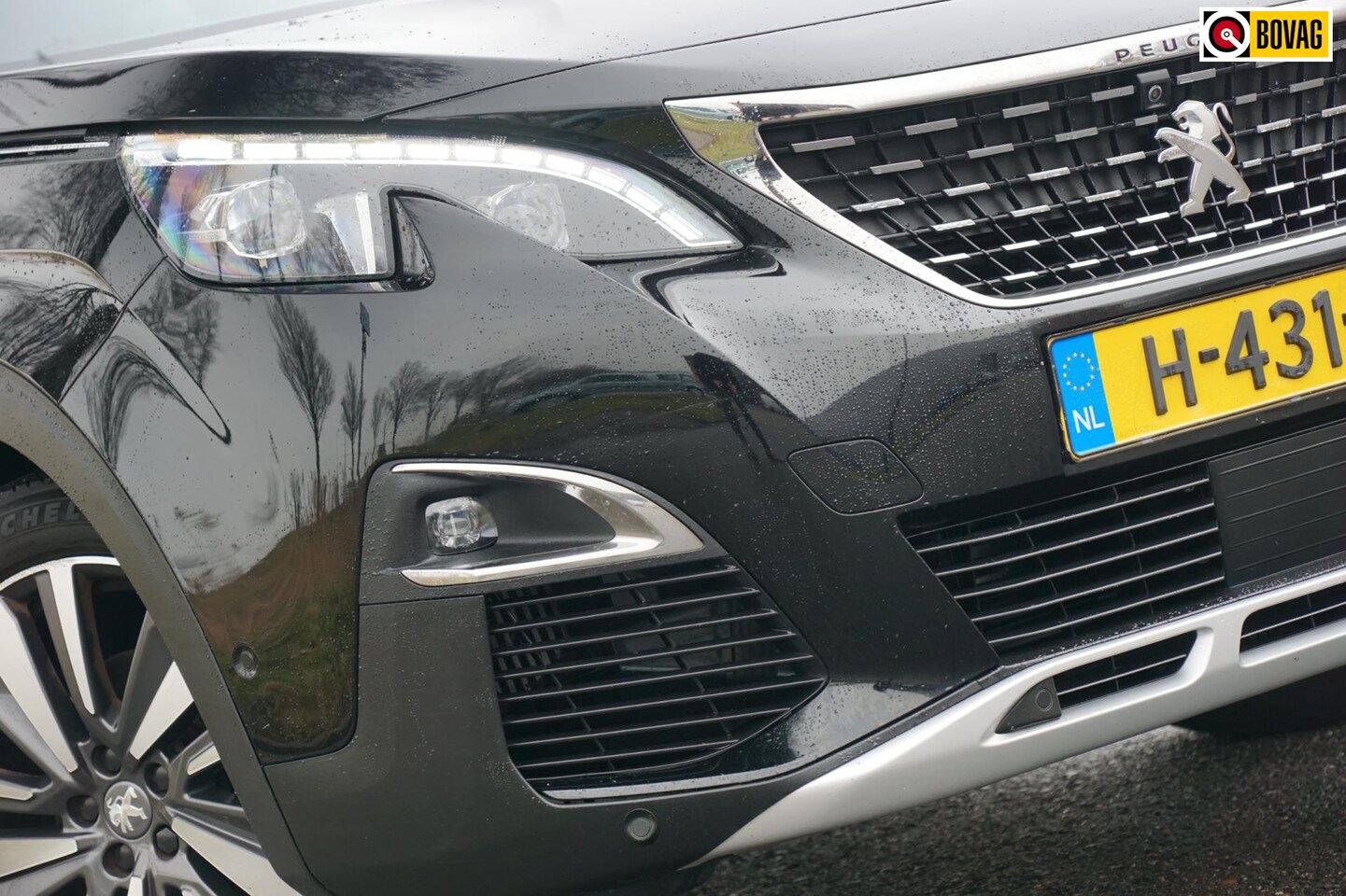 Peugeot 5008 - 1.2 PureTech 130pk GT-Line - Noir Perla - Panorama/schuifdak/Carplay/Leder zwart Claudia - AutoWereld.nl