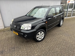 Nissan X-Trail - 2.5 Elegance