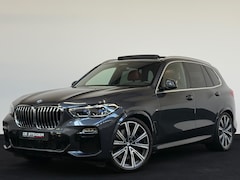 BMW X5 - XDrive40i High Executive M Sport Pano Skylounge Memory Luchtvering