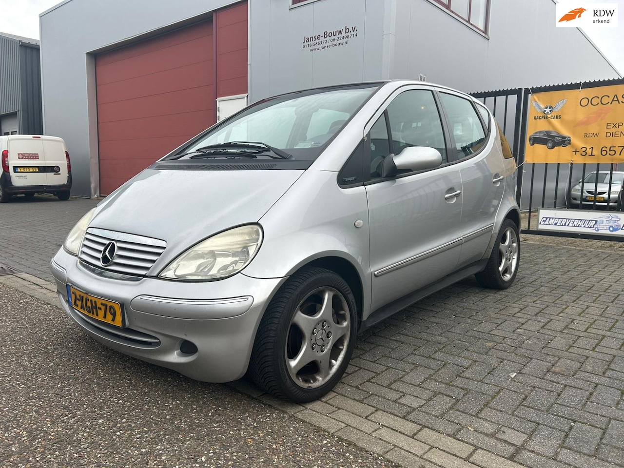 Mercedes-Benz A-klasse - 190 Elegance Lees Tekst! AUTOMAAT/HALF LEDER - AutoWereld.nl