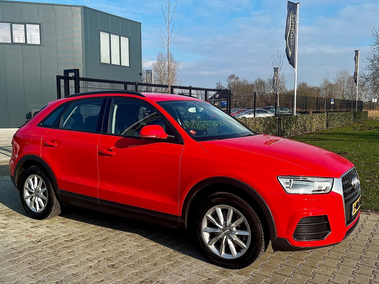 Audi Q3 - 2.0 TFSI quattro Design Pro Line Plus 2.0 TFSI quattro Design Pro Line Plus - AutoWereld.nl