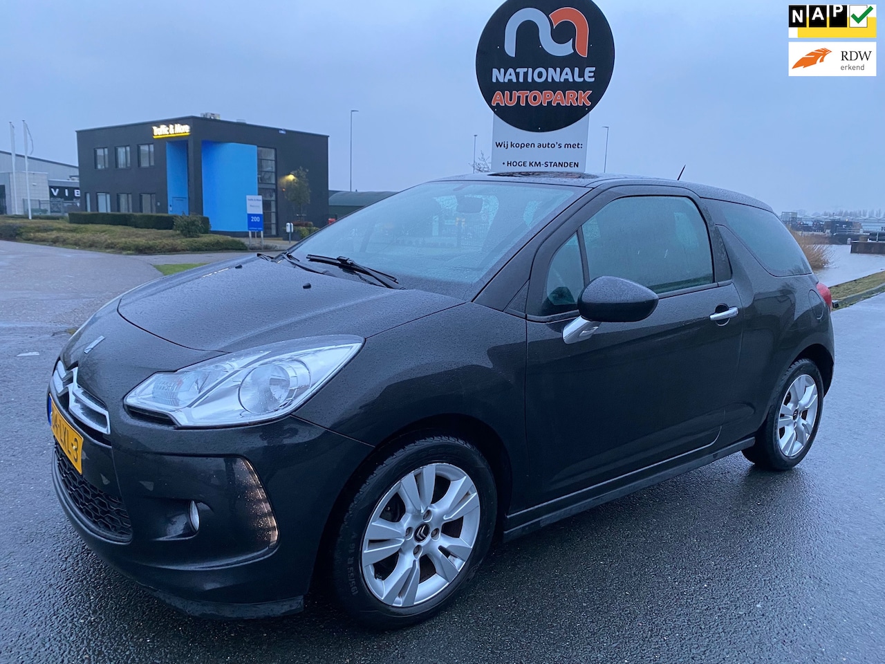 Citroën DS3 - 2010 * 1.6 VTi So Chic * AUTOMAAT * EXPORT OF HANDEL * - AutoWereld.nl