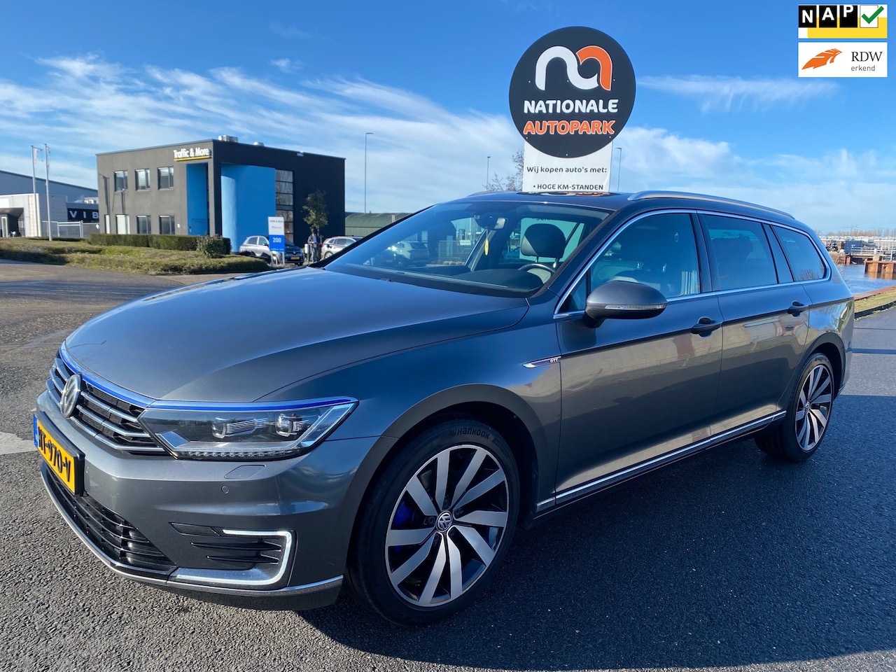 Volkswagen Passat Variant - 2015 * 1.4 TSI GTE Highline * KM NAP * NL CAR * TOP STAAT !! - AutoWereld.nl