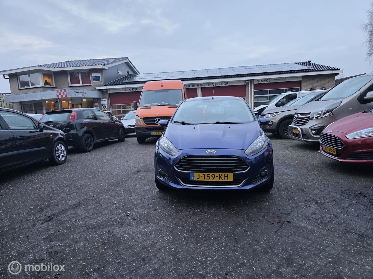 Ford Fiesta - 1.0 EcoBoost Titanium Stoelverwarm. APK bij Afl. - AutoWereld.nl