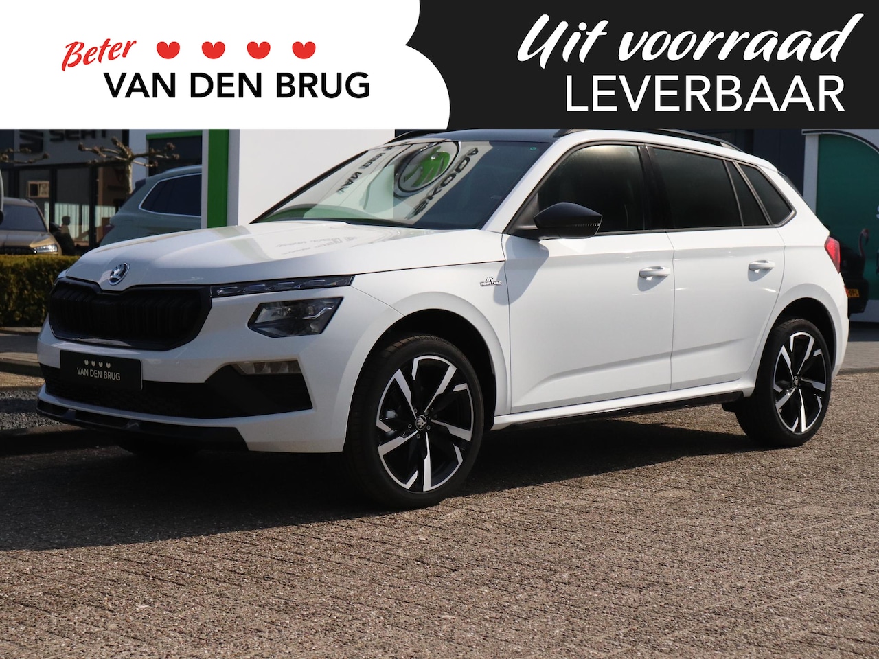 Skoda Kamiq - 1.0 TSI Monte Carlo | Trekhaak | Navigatie | Stoelverwarming | Panoramisch dak | 18" licht - AutoWereld.nl